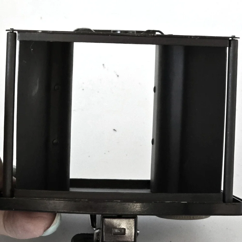 Vintage Eastman Kodak Six-20 Brownie Special Box Camera Black Bakelite Untested